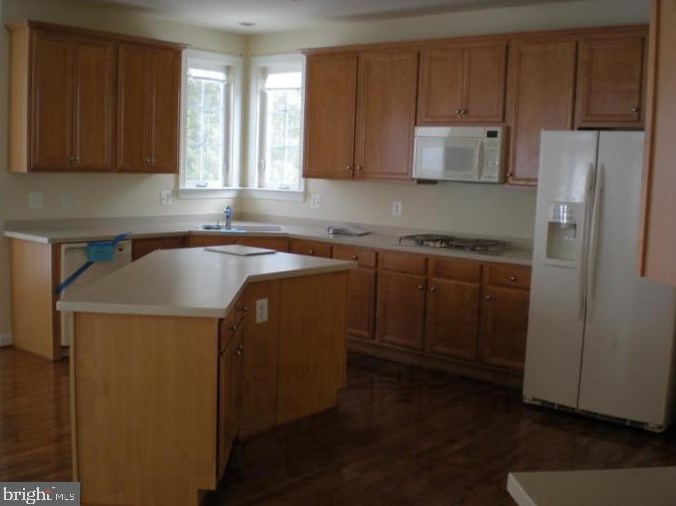 9031 Woodpecker Ct, Gainesville, VA 20155