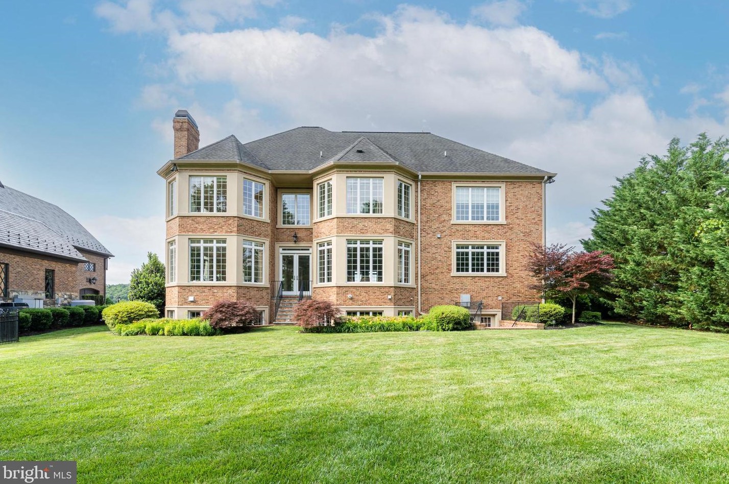 15803 Spyglass Hill Loop, Gainesville, VA 20155