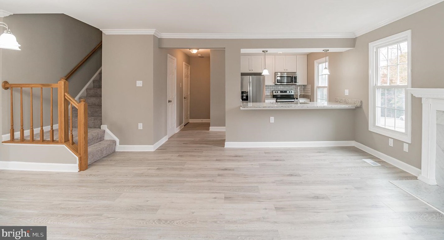 12179 Salemtown Dr, Woodbridge, VA 22192