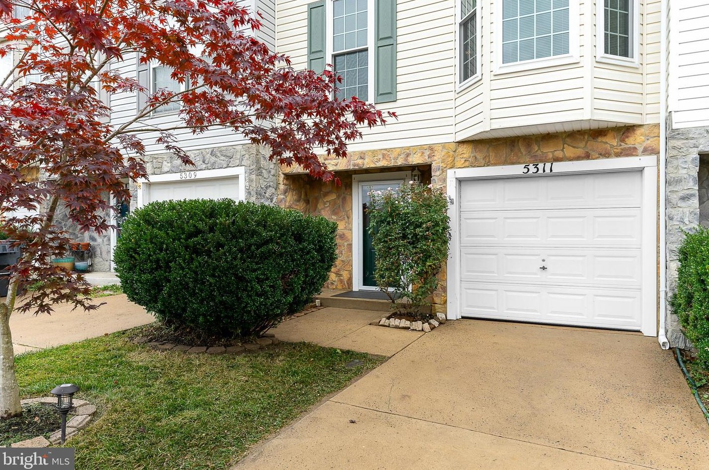 5311 Yellow Turtle Pl, Woodbridge, VA 22193