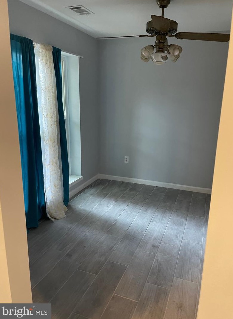 2895 Madeira Ct, Woodbridge, VA 22192