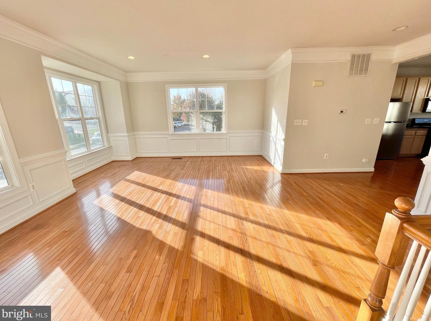 8090 Whispering Wind Ln, Manassas VA  20111-5224 exterior