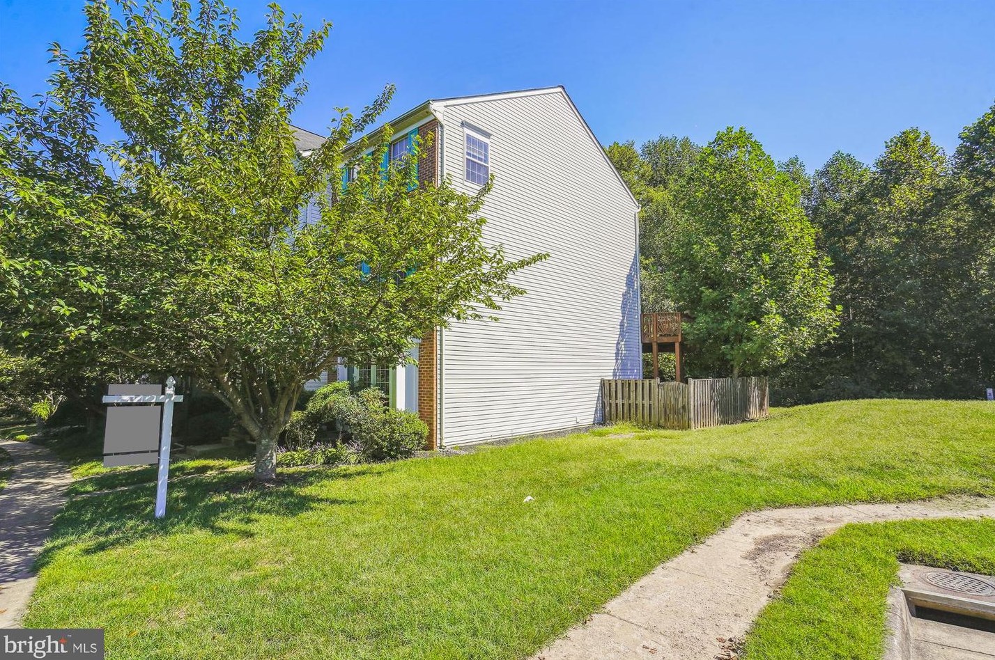 15563 Three Otters Pl, Manassas VA  20112-5424 exterior