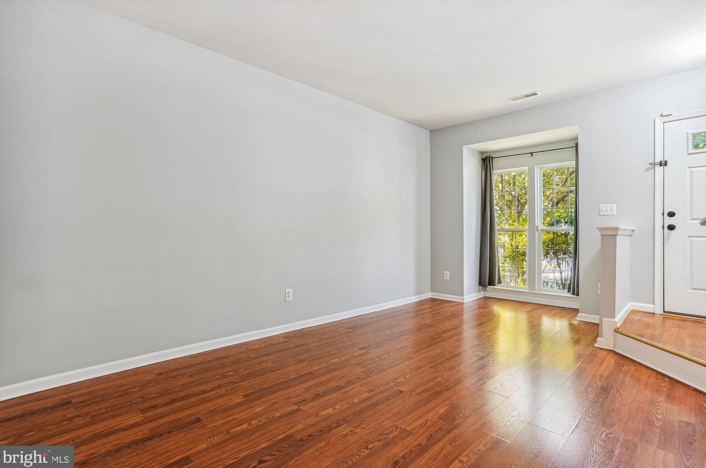 15563 Three Otters Pl, Manassas VA  20112-5424 exterior
