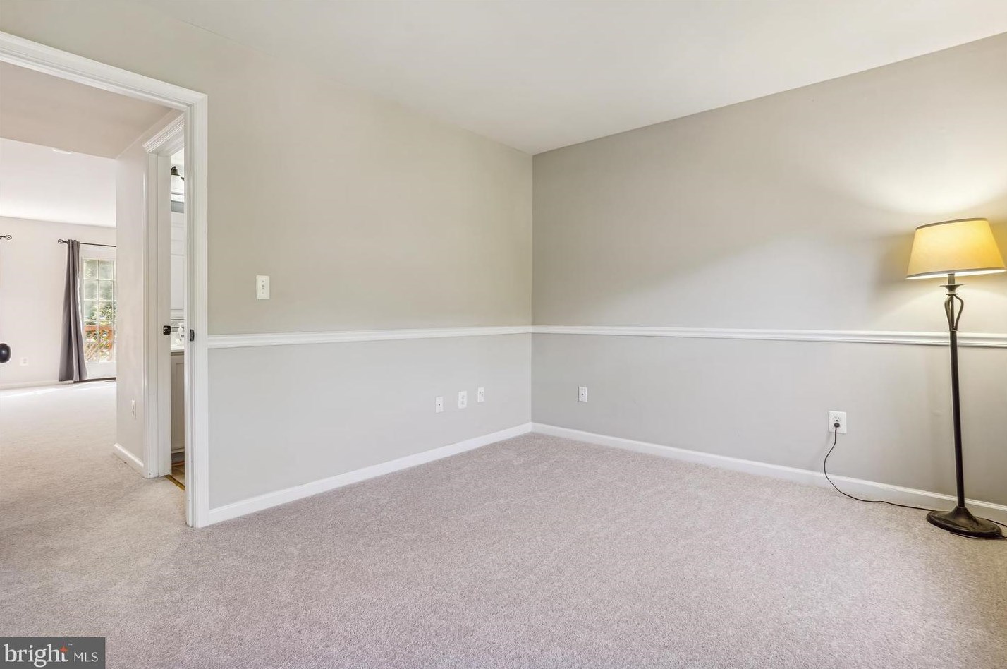 15563 Three Otters Pl, Manassas VA  20112-5424 exterior