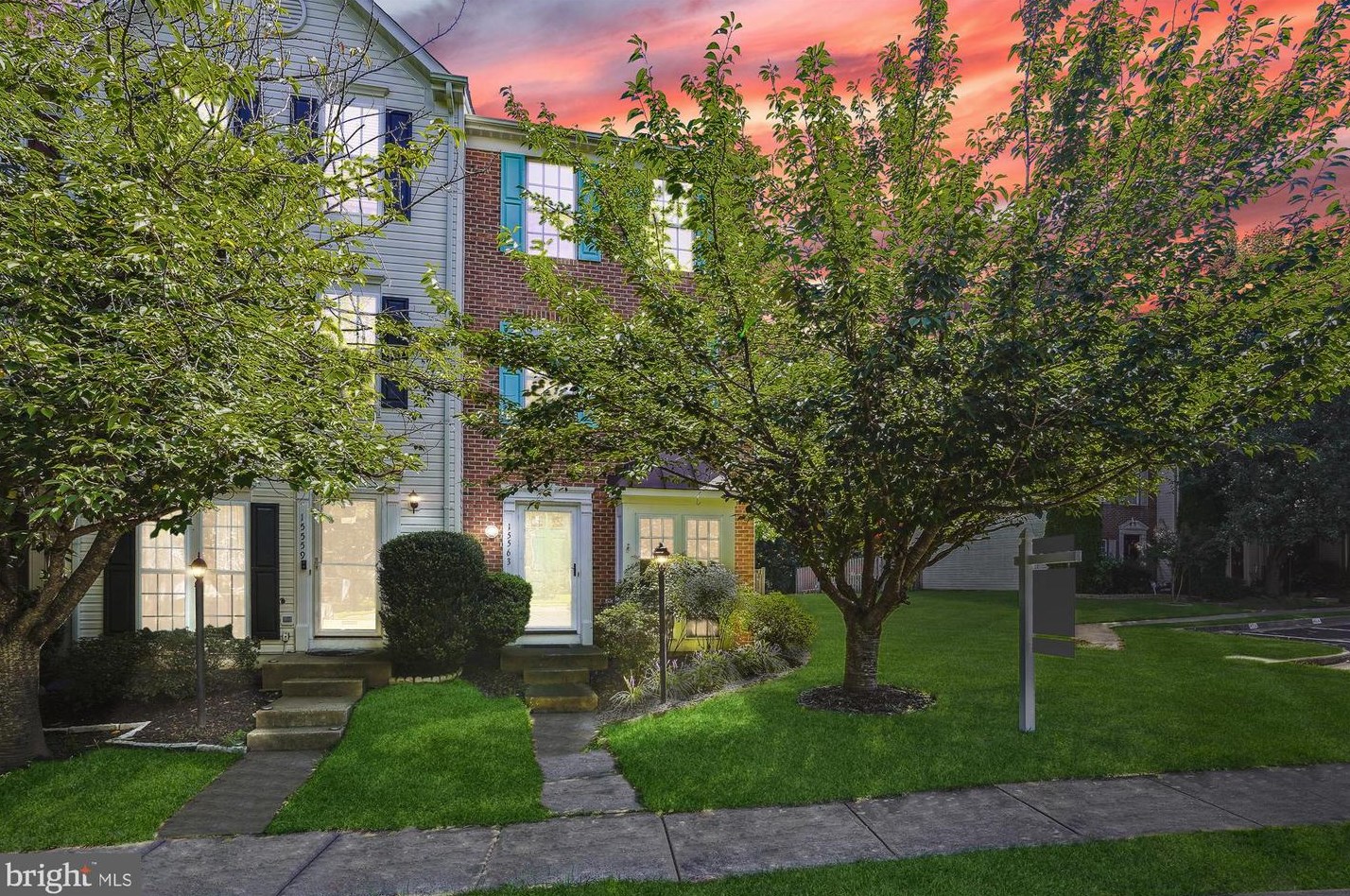 15563 Three Otters Pl, Manassas VA  20112-5424 exterior