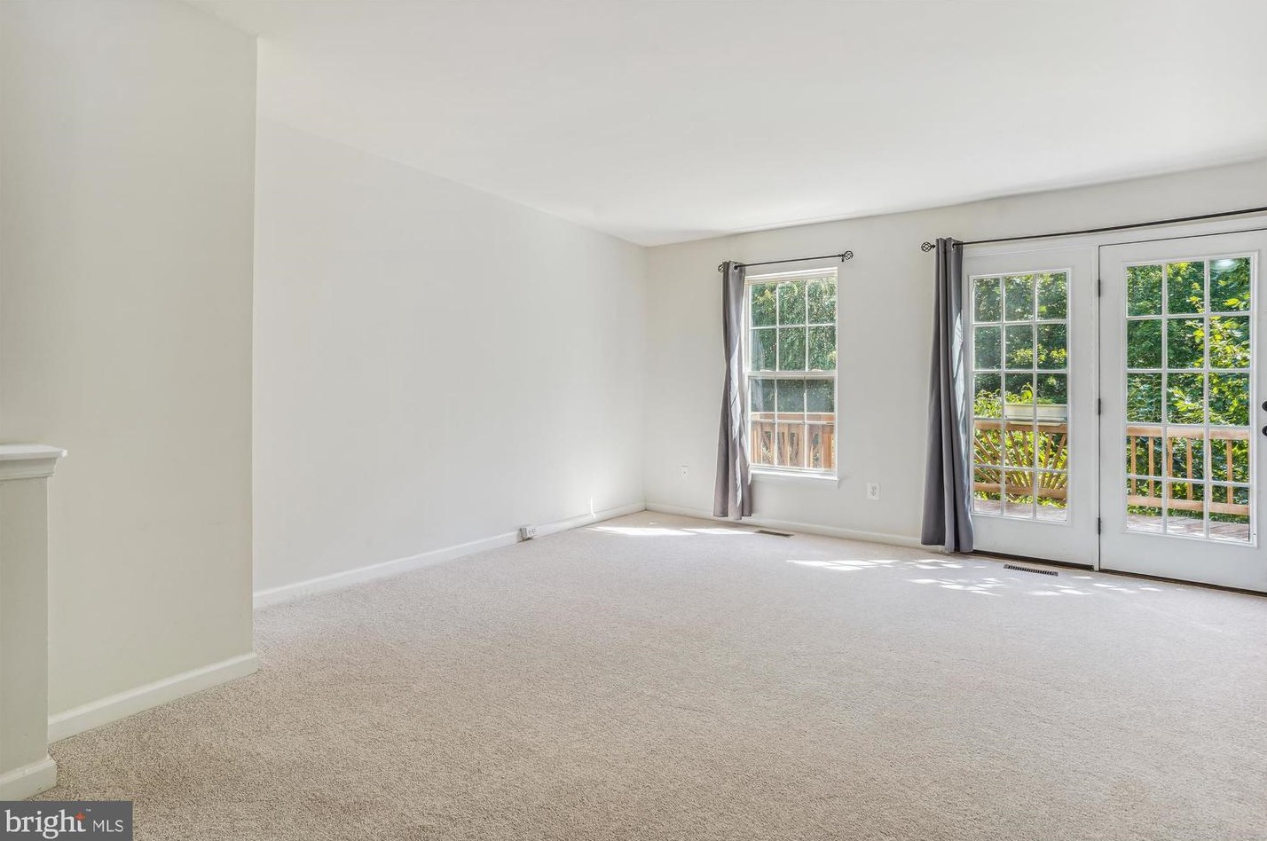 15563 Three Otters Pl, Manassas VA  20112-5424 exterior