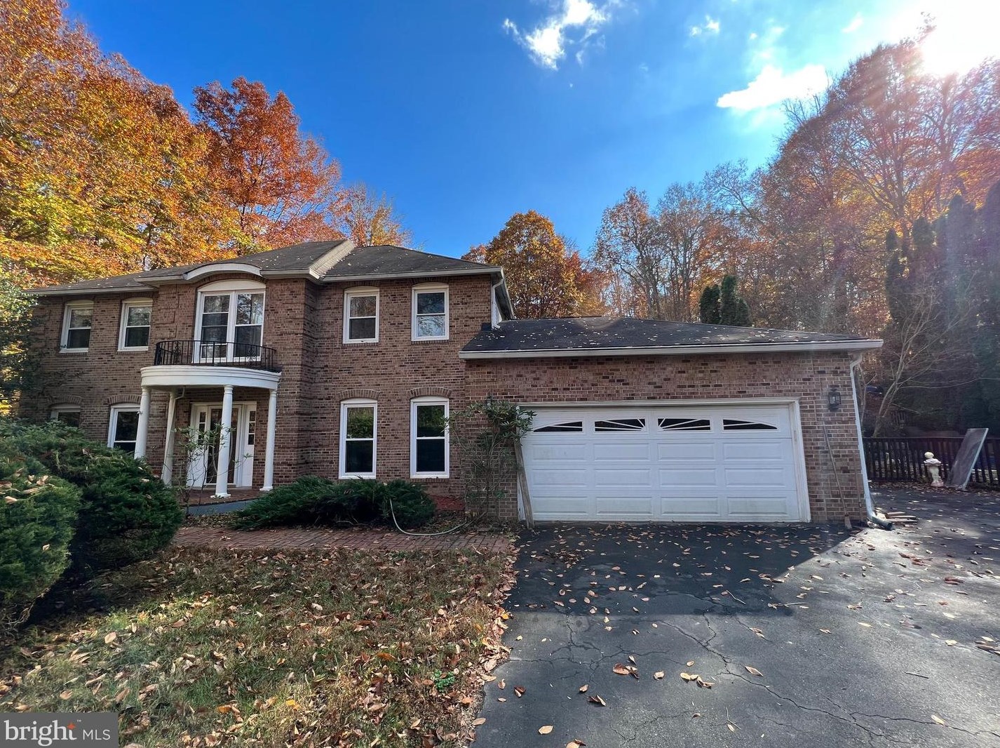 6001 River Forest Dr, Manassas, VA 20112