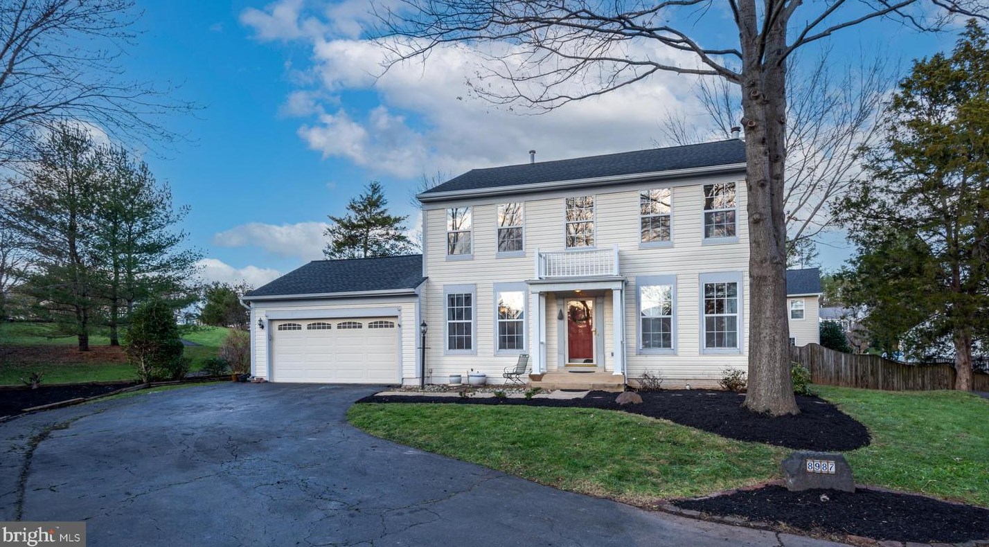 8987 Dennis Ct, Bristow, VA 20136