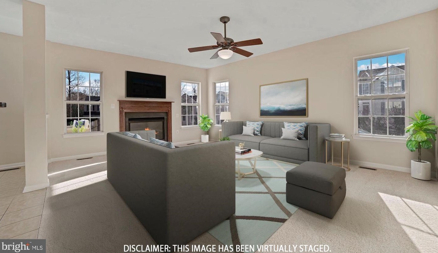 4941 Breeze Way, Dumfries VA  22025-1254 exterior