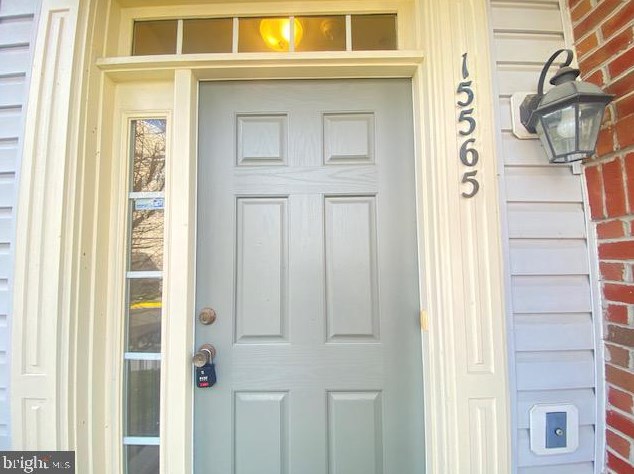 15565 John Diskin Cir, Woodbridge, VA 22191