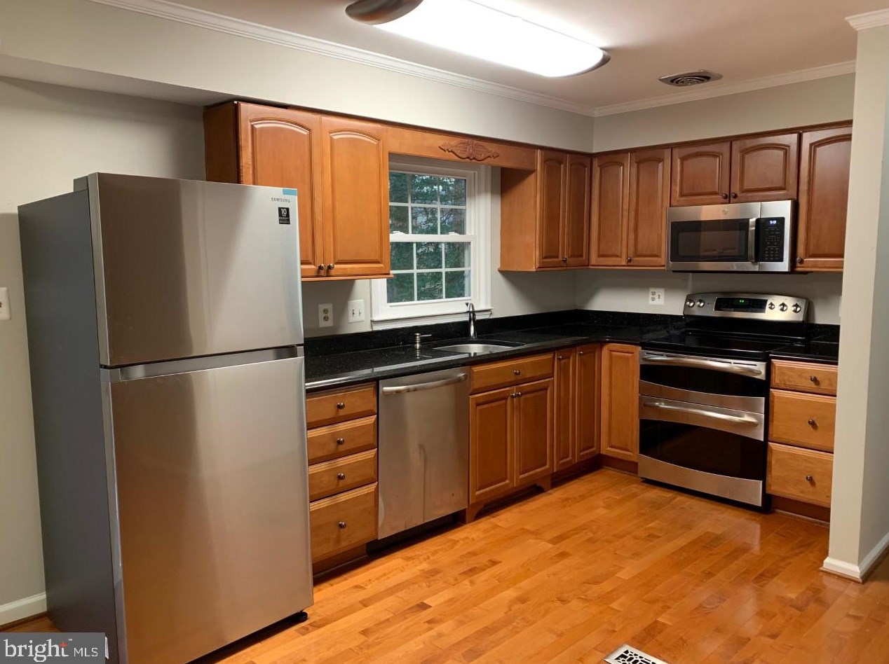 13377 Nationville Ln, Woodbridge, VA 22193