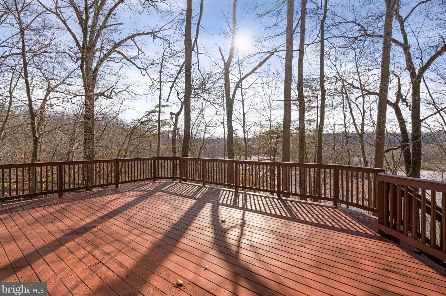 6121 Occoquan Forest Dr, Manassas VA  20112-3034 exterior