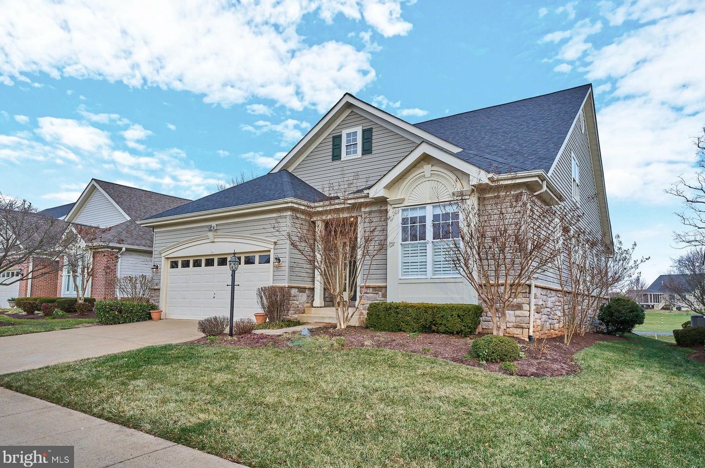 13638 Heritage Valley Way, Gainesville, VA 20155