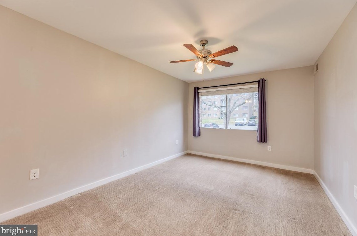 12705 Dara Dr #104, Woodbridge, VA 22192
