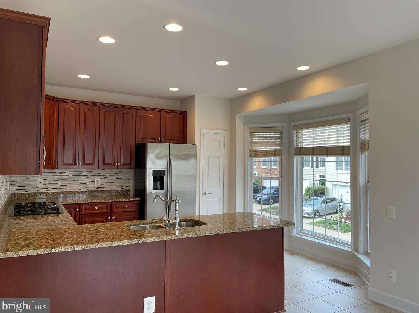 2369 Brookmoor Ln, Woodbridge, VA 22191