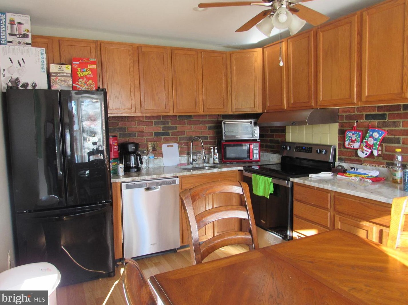 14776 Candlewood Ct, Woodbridge VA  22191-3108 exterior