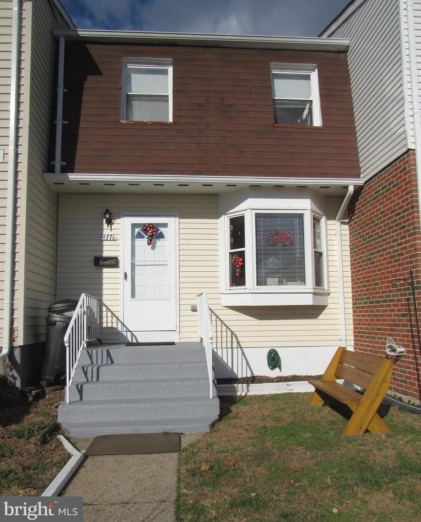 14776 Candlewood Ct, Woodbridge VA  22191-3108 exterior