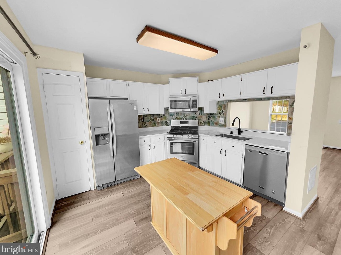 12308 Granada Way, Woodbridge VA  22192-6201 exterior