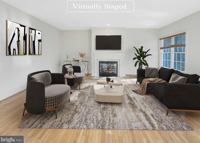 1951 Tanterra Ct, Woodbridge, VA 22191-4439