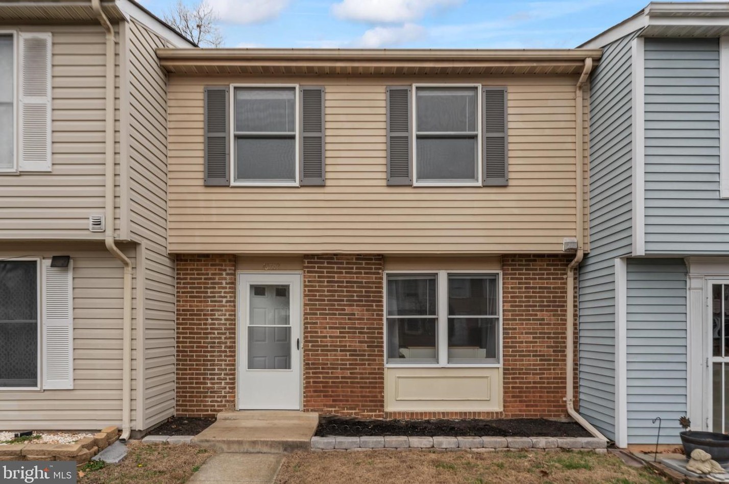 10162 Statesboro Ct, Manassas, VA 20109