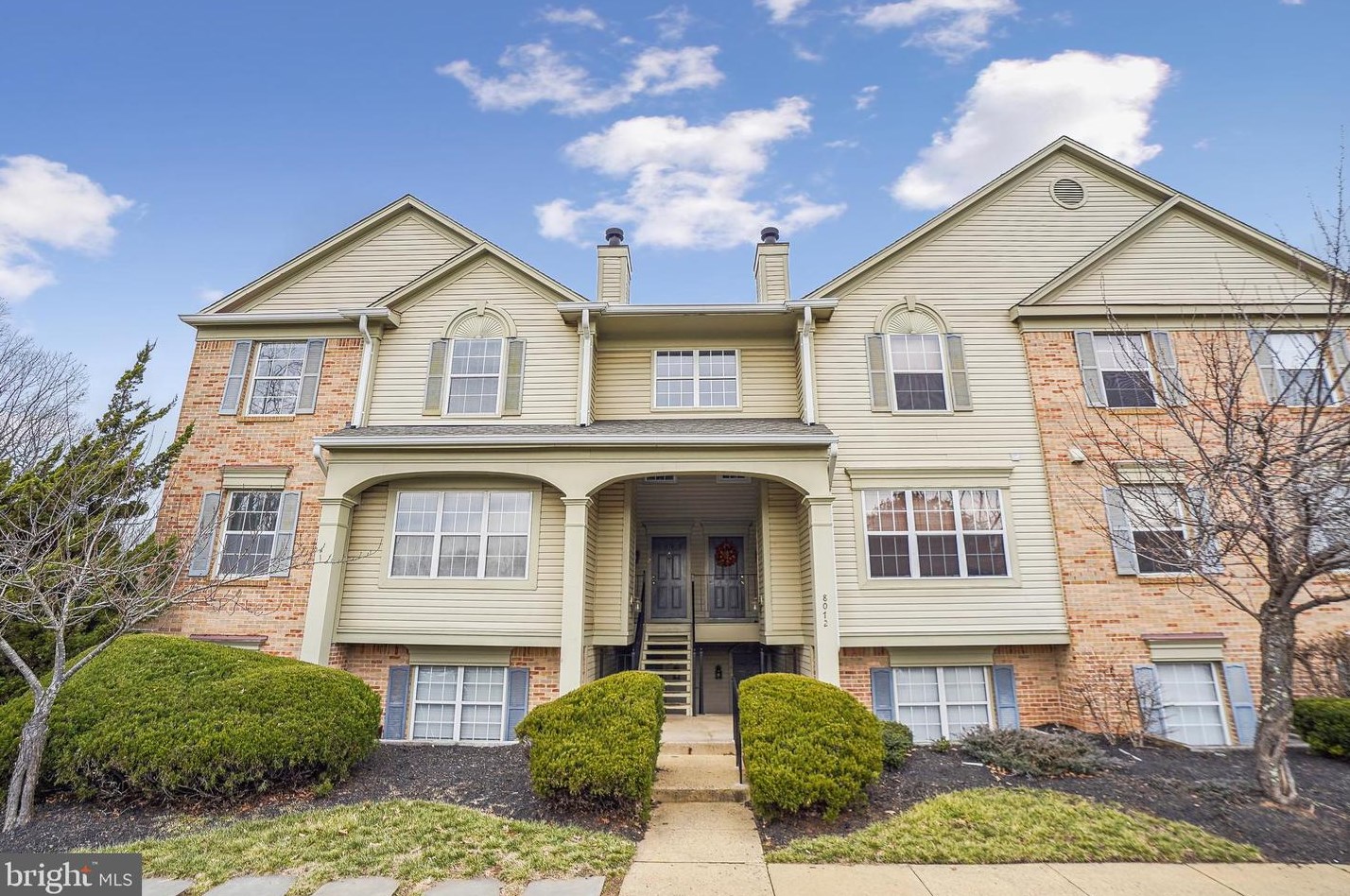 8072 Stonewall Brigade Ct, Manassas, VA 20109-2759