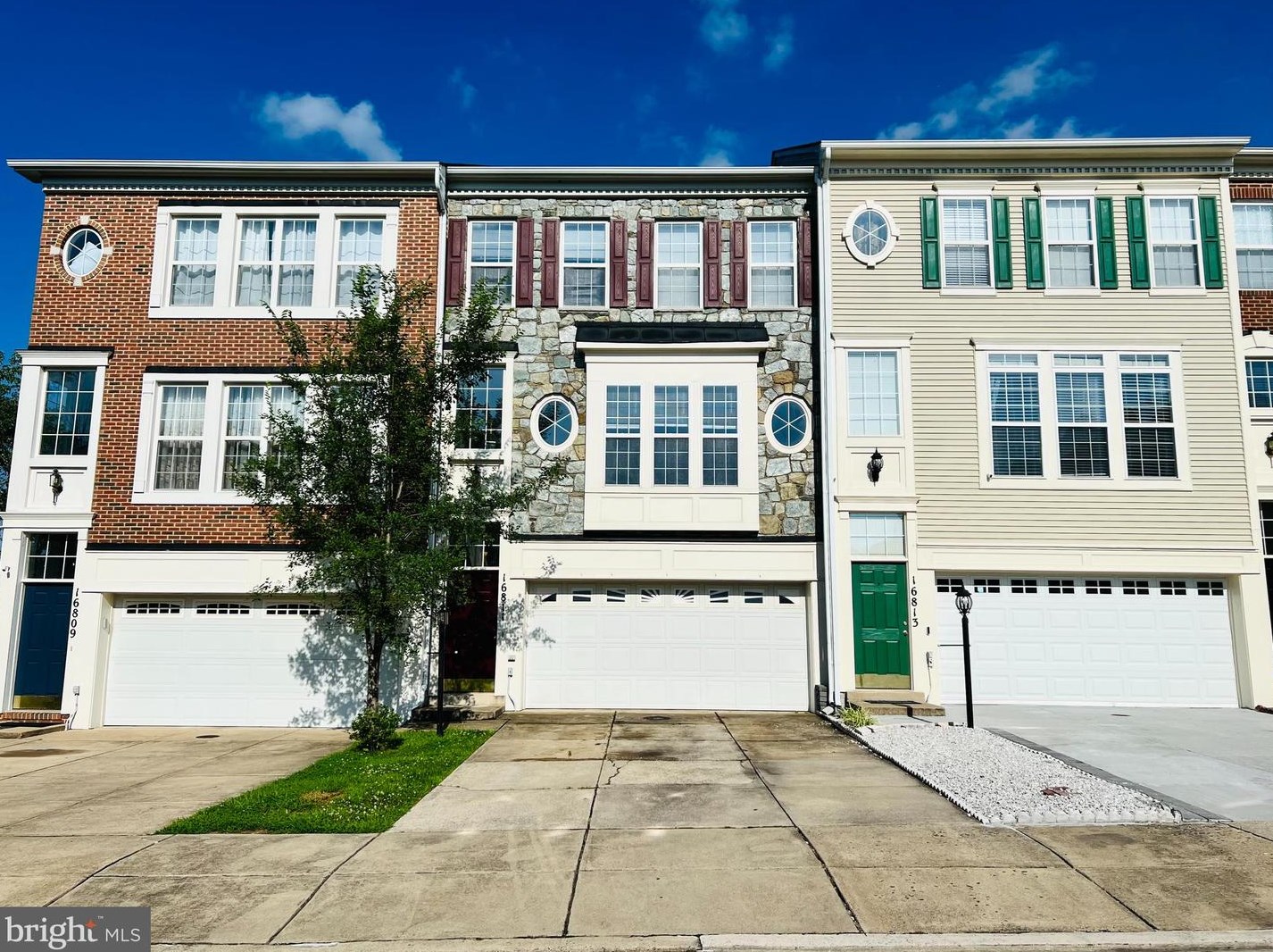 16811 Sweeney Ln, Woodbridge, VA 22191
