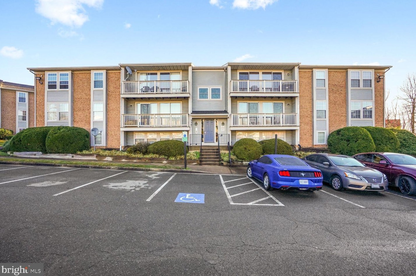 3361 Yost Ln #204, Dumfries, VA 22026