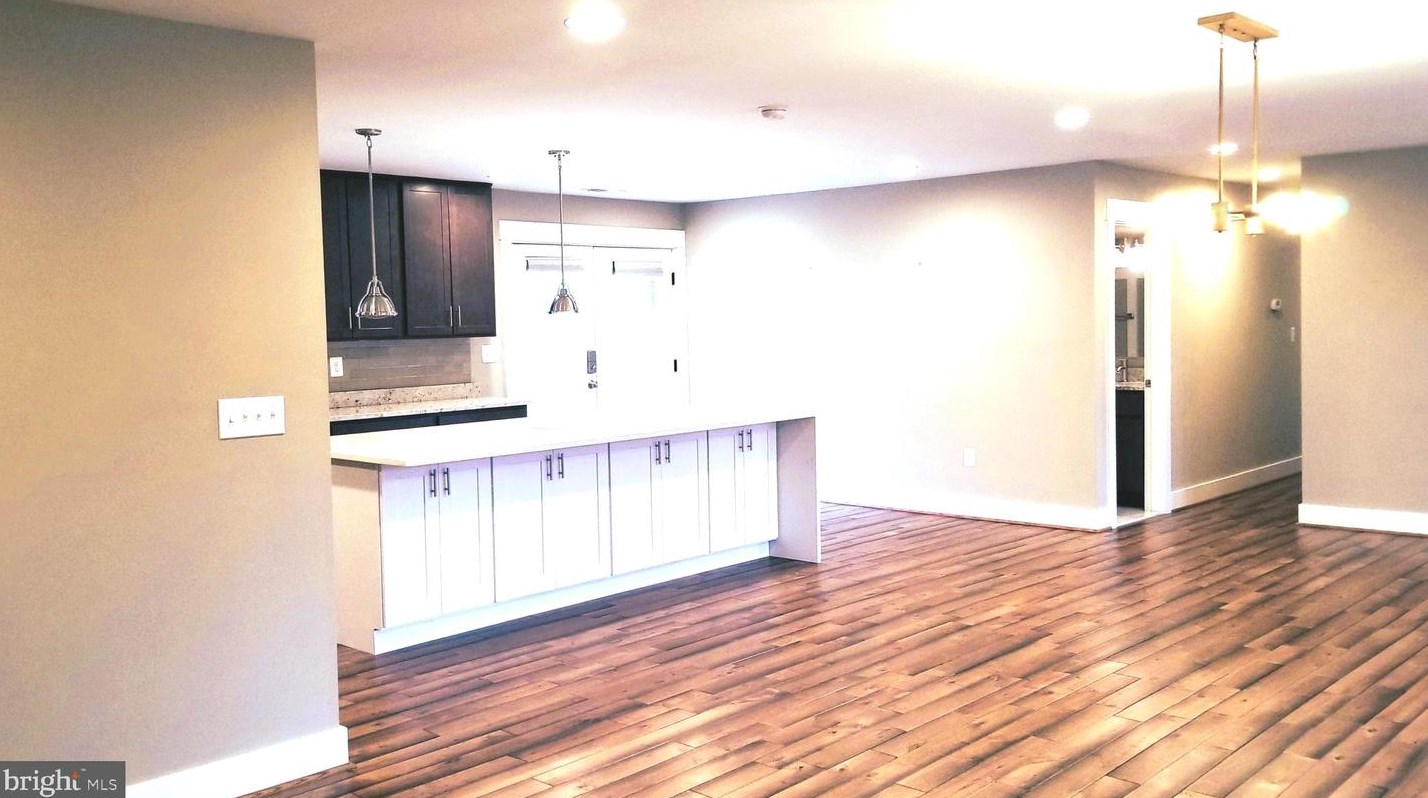 12327 Purcell Rd, Manassas VA  20112-3208 exterior