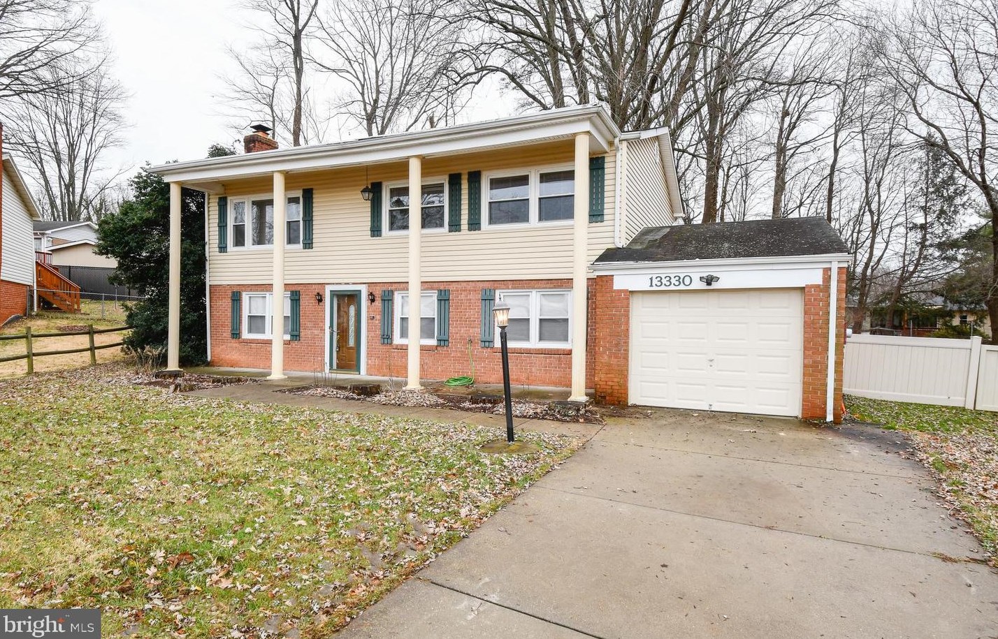 13330 Kirkdale Ct, Woodbridge, VA 22193