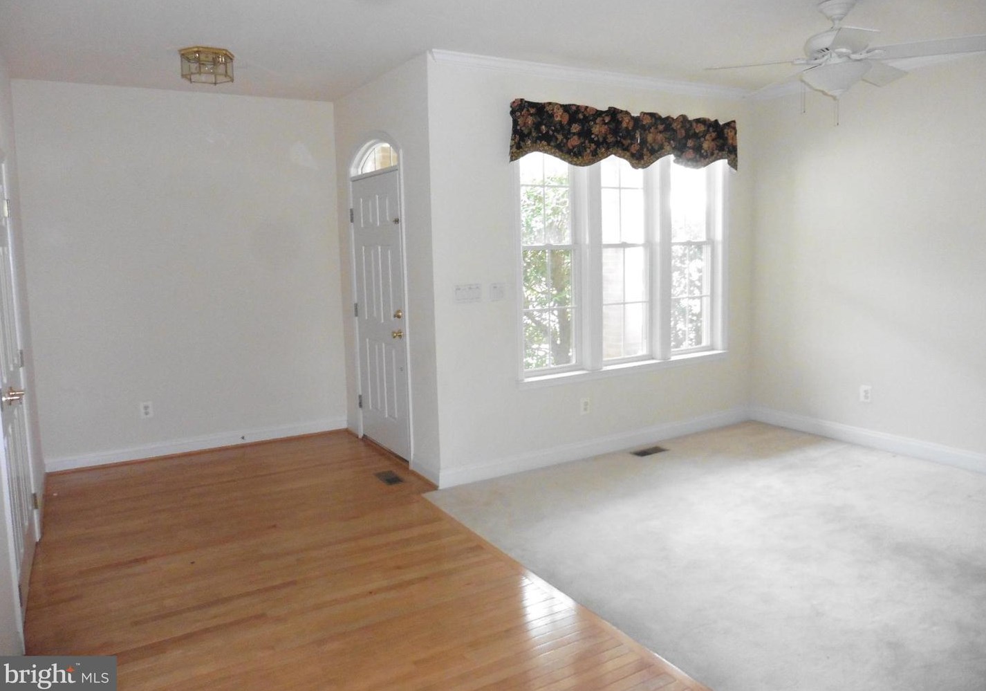 13905 Chelmsford Dr, Gainesville, VA 20155