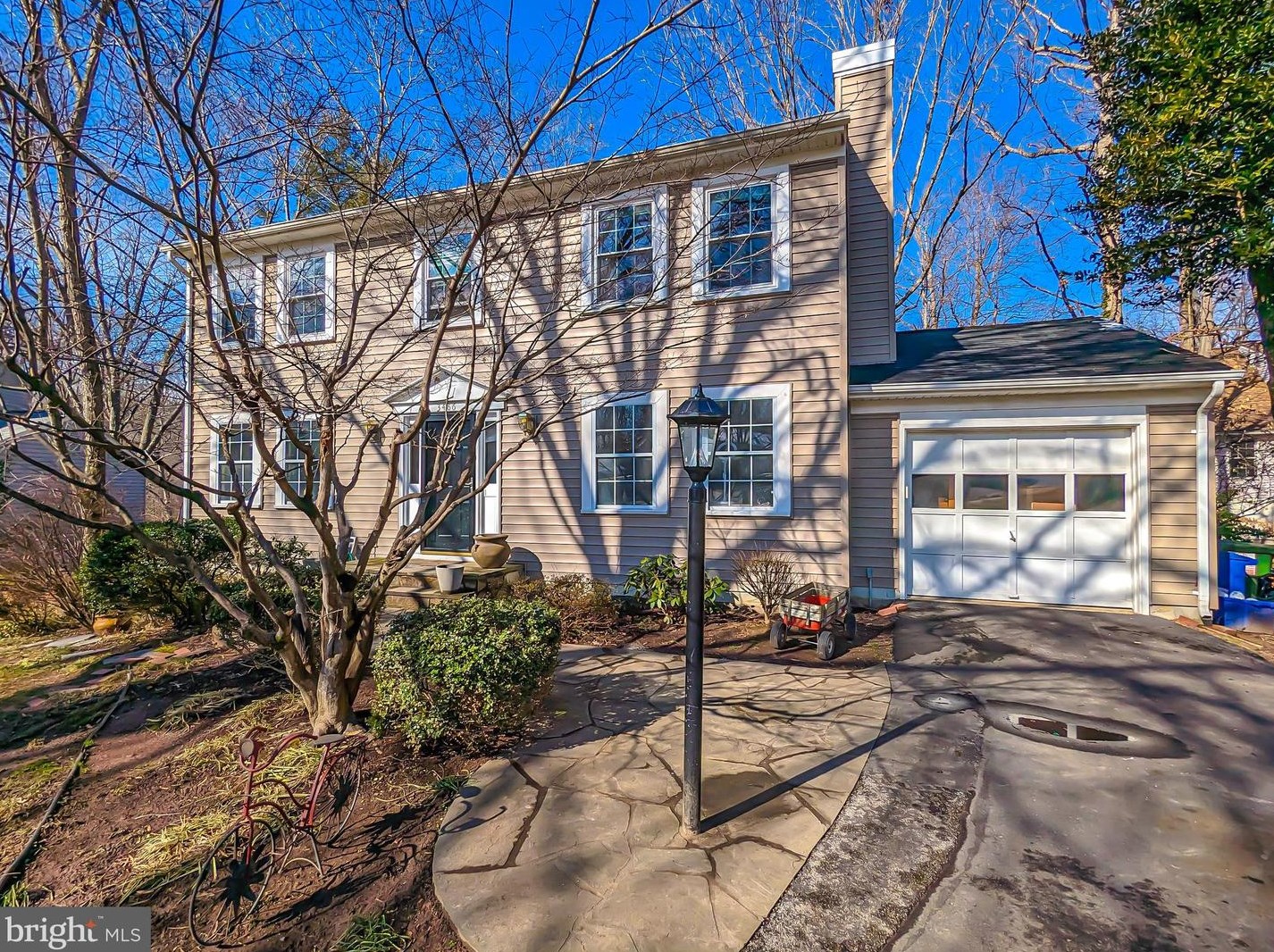 3486 Lyon Park Ct, Woodbridge, VA 22192