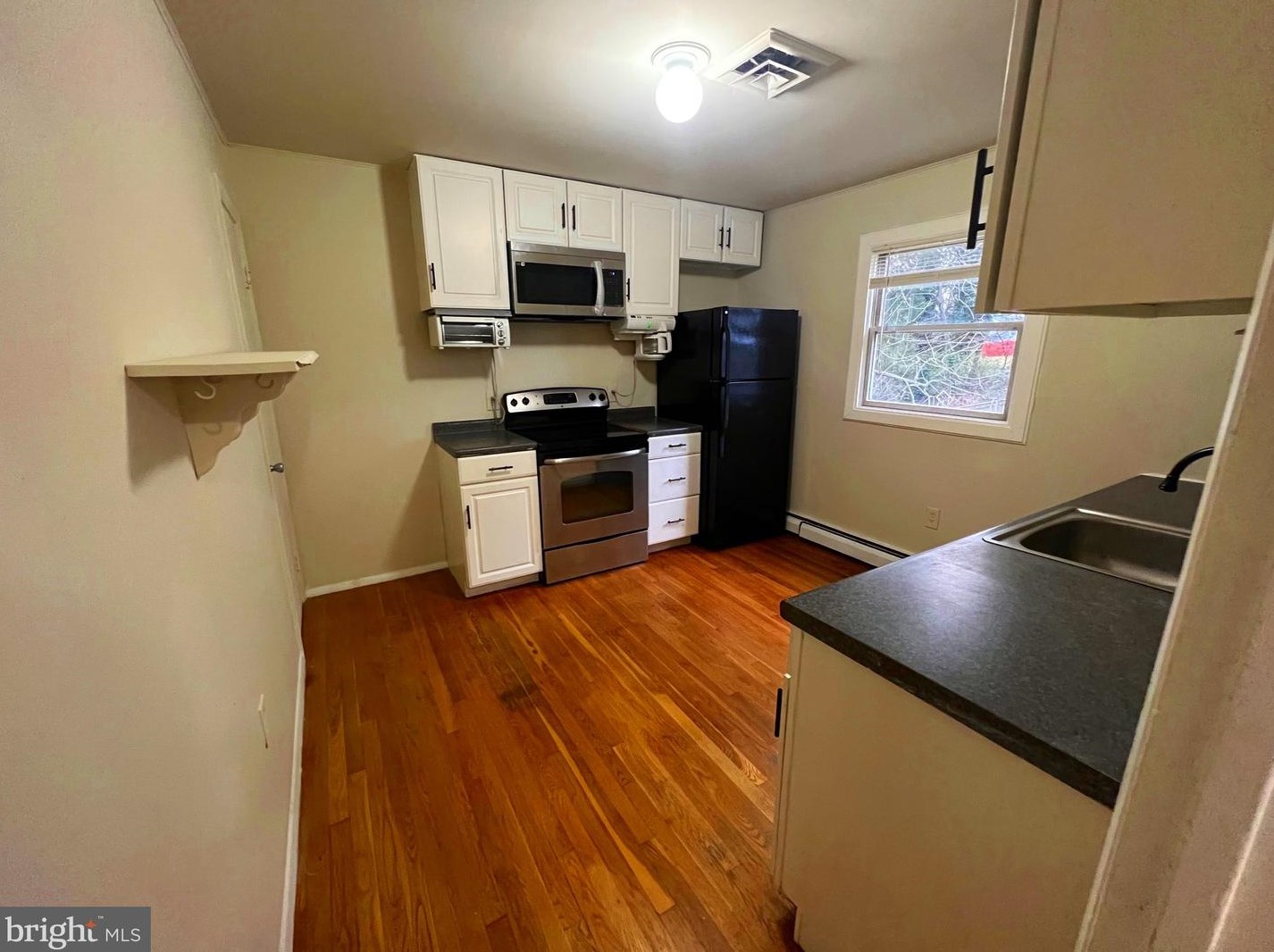 8300 Claremont St, Manassas VA  20110-3600 exterior