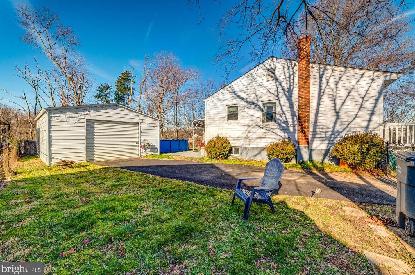 13504 Woodvale Ct, Woodbridge, VA 22191