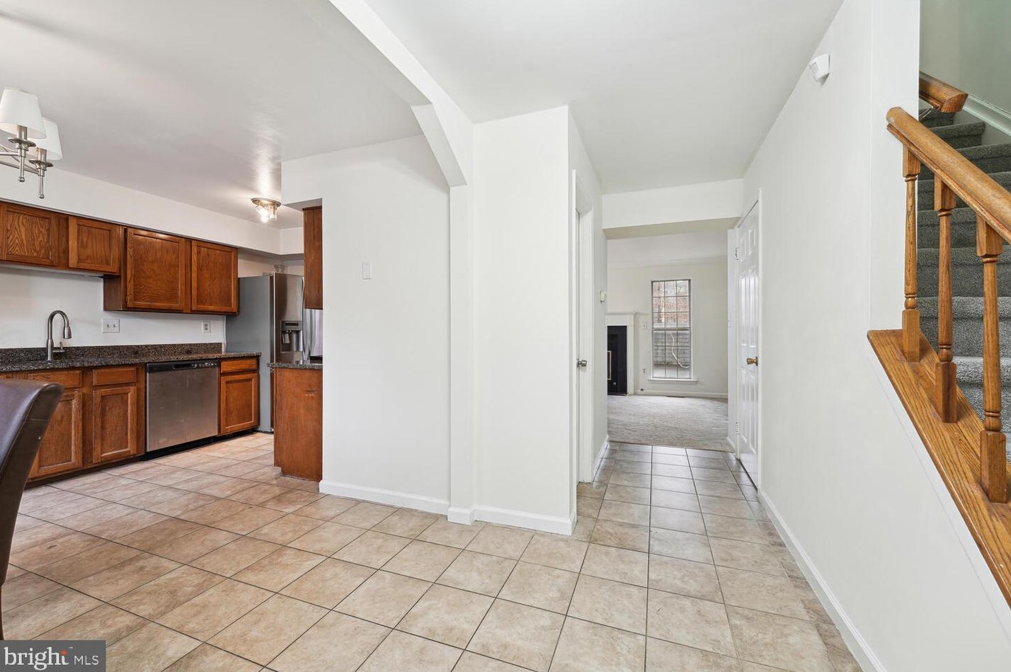 12201 Allspice Ct, Woodbridge, VA 22192
