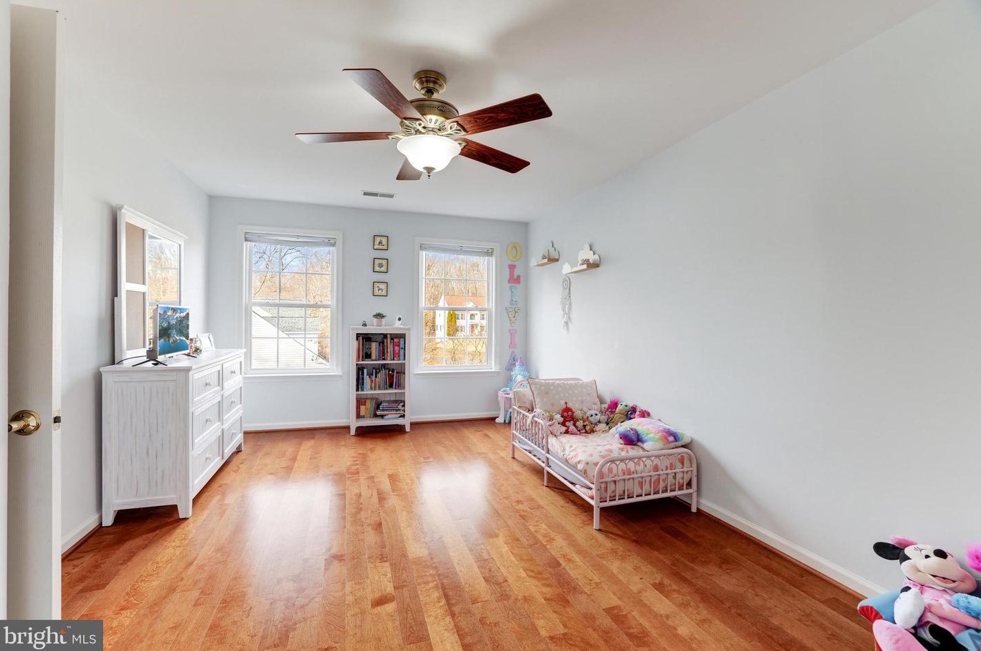 14018 Flagtree Pl, Manassas VA  20112-3884 exterior