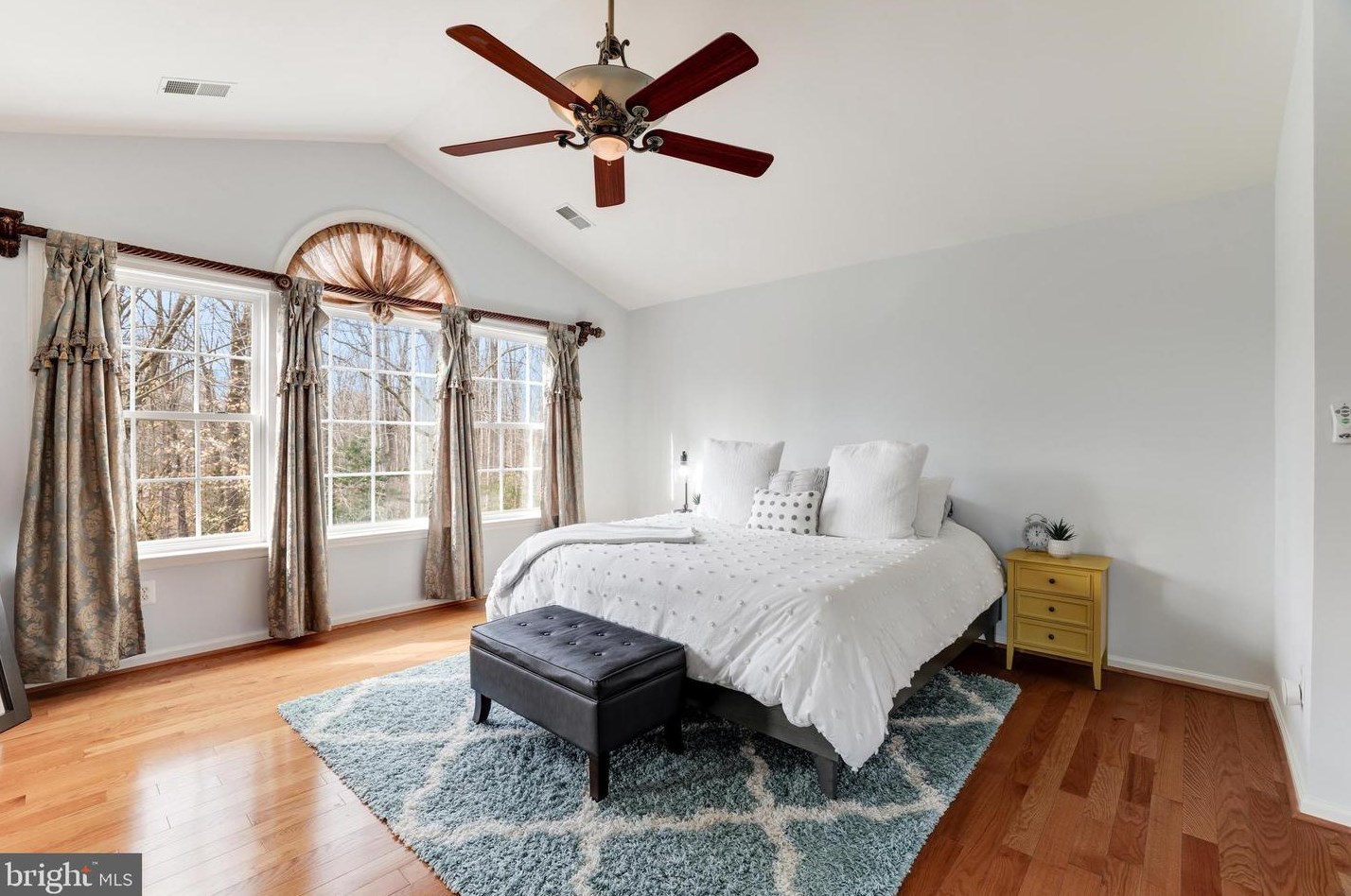 14018 Flagtree Pl, Manassas VA  20112-3884 exterior