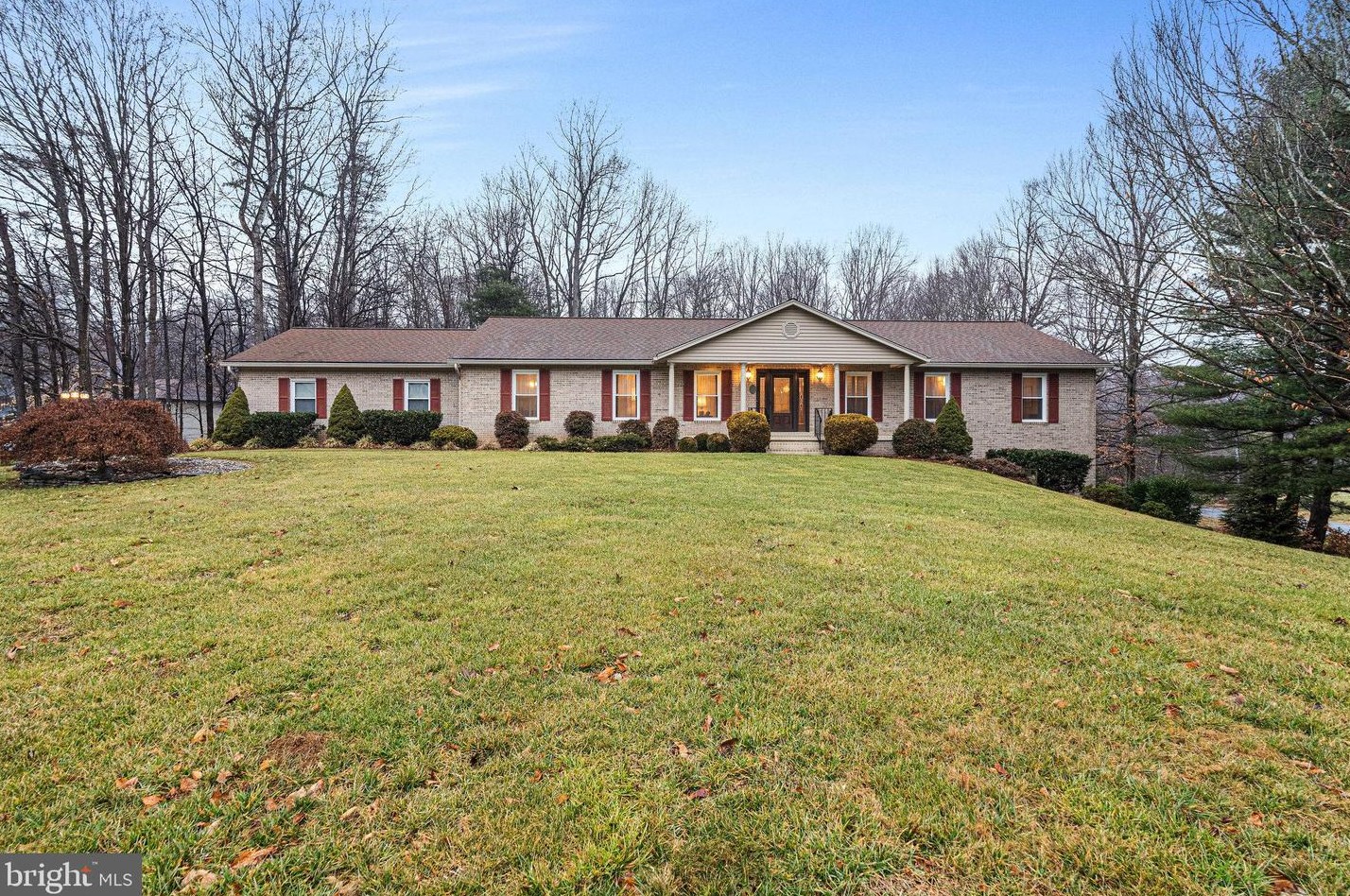 7000 Bruin Ct, Manassas, VA 20111