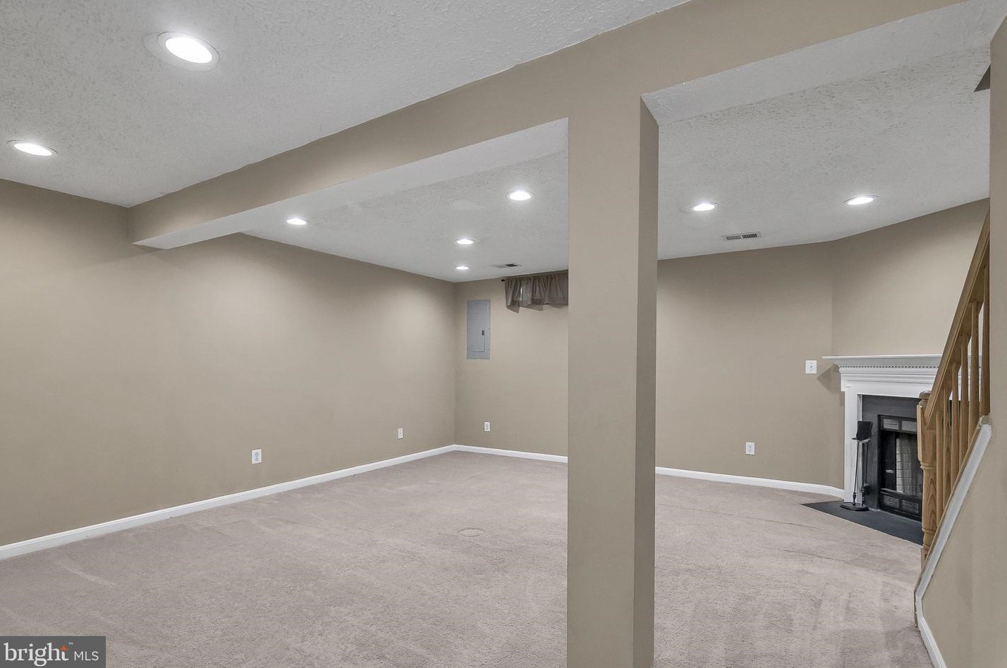 4921 Benecia Ln, Dumfries VA  22025-1243 exterior