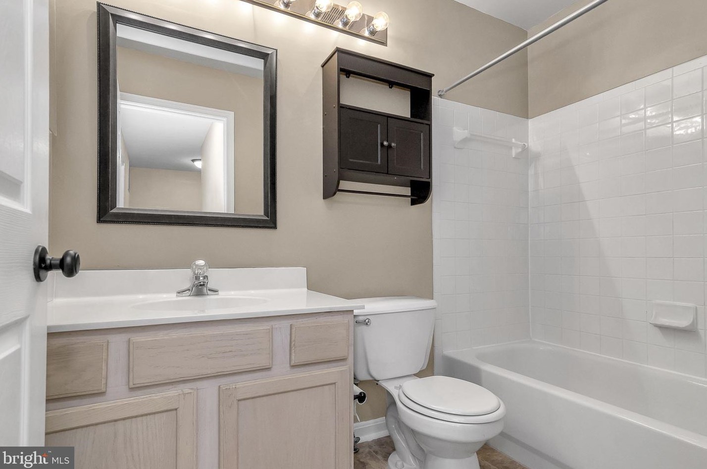 4921 Benecia Ln, Dumfries VA  22025-1243 exterior