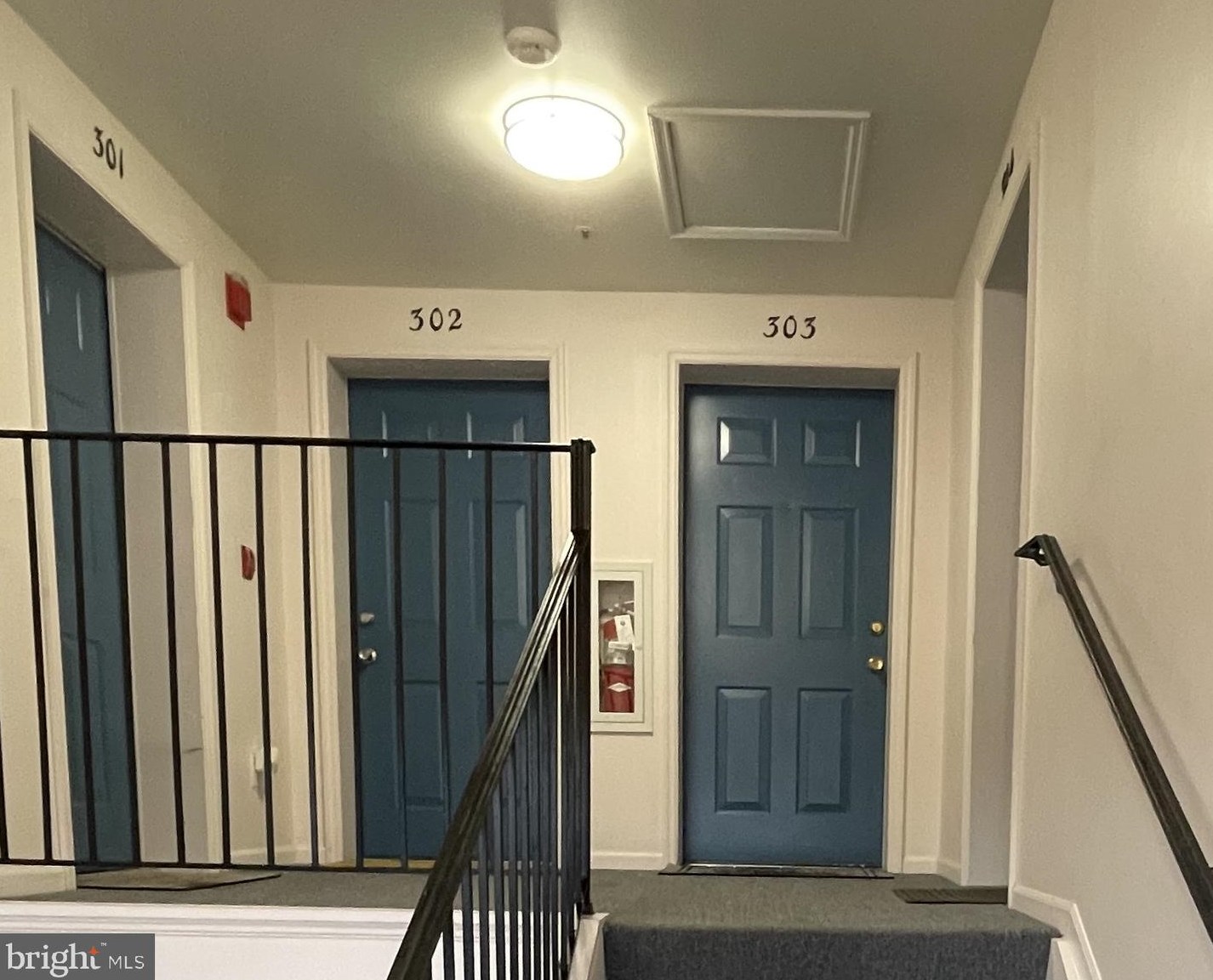 17040 Capri Ln, Dumfries, VA 22026-3219