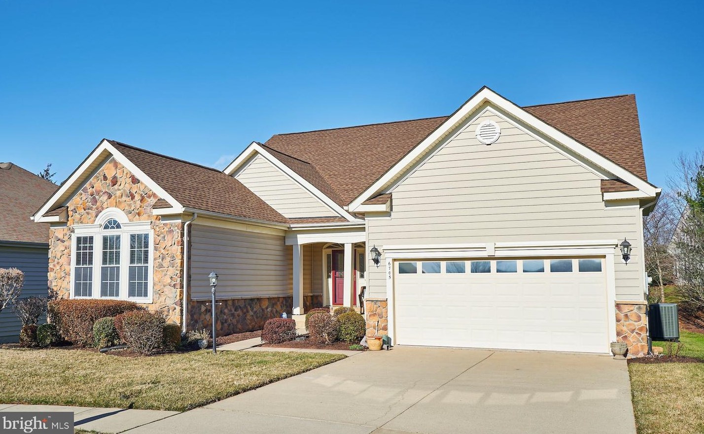 6705 Whirlaway Ct, Gainesville, VA 20155