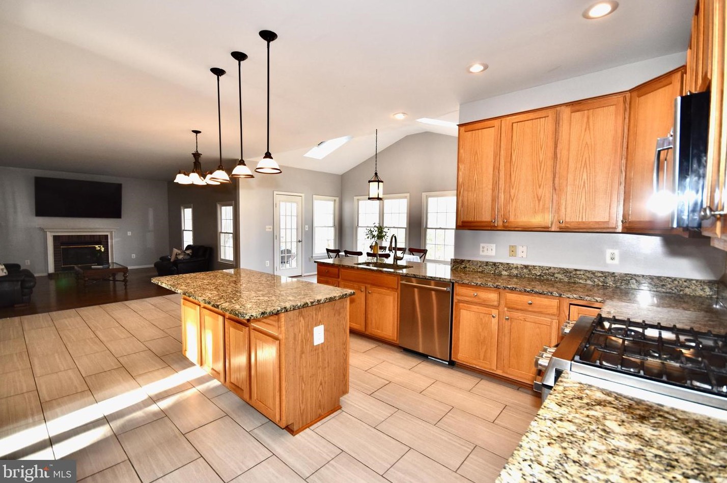 12340 Silent Wolf Dr, Manassas VA  20112-7524 exterior