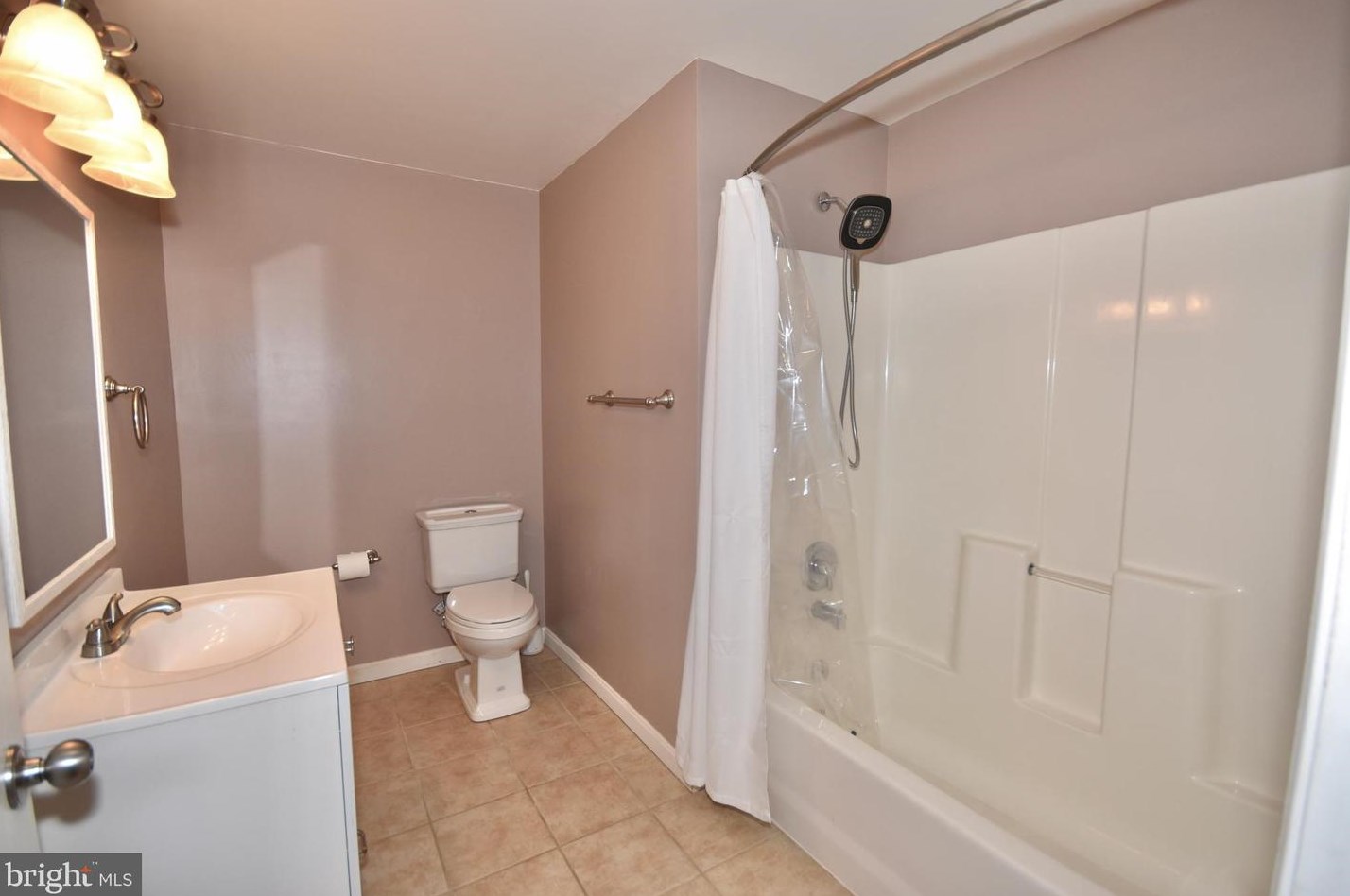 12340 Silent Wolf Dr, Manassas VA  20112-7524 exterior