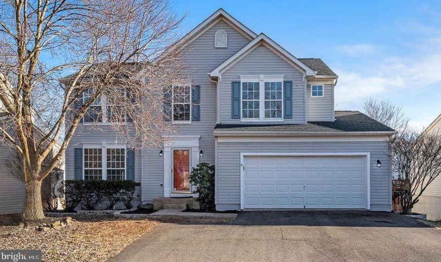 7001 Rooster Ct, Gainesville, VA 20155