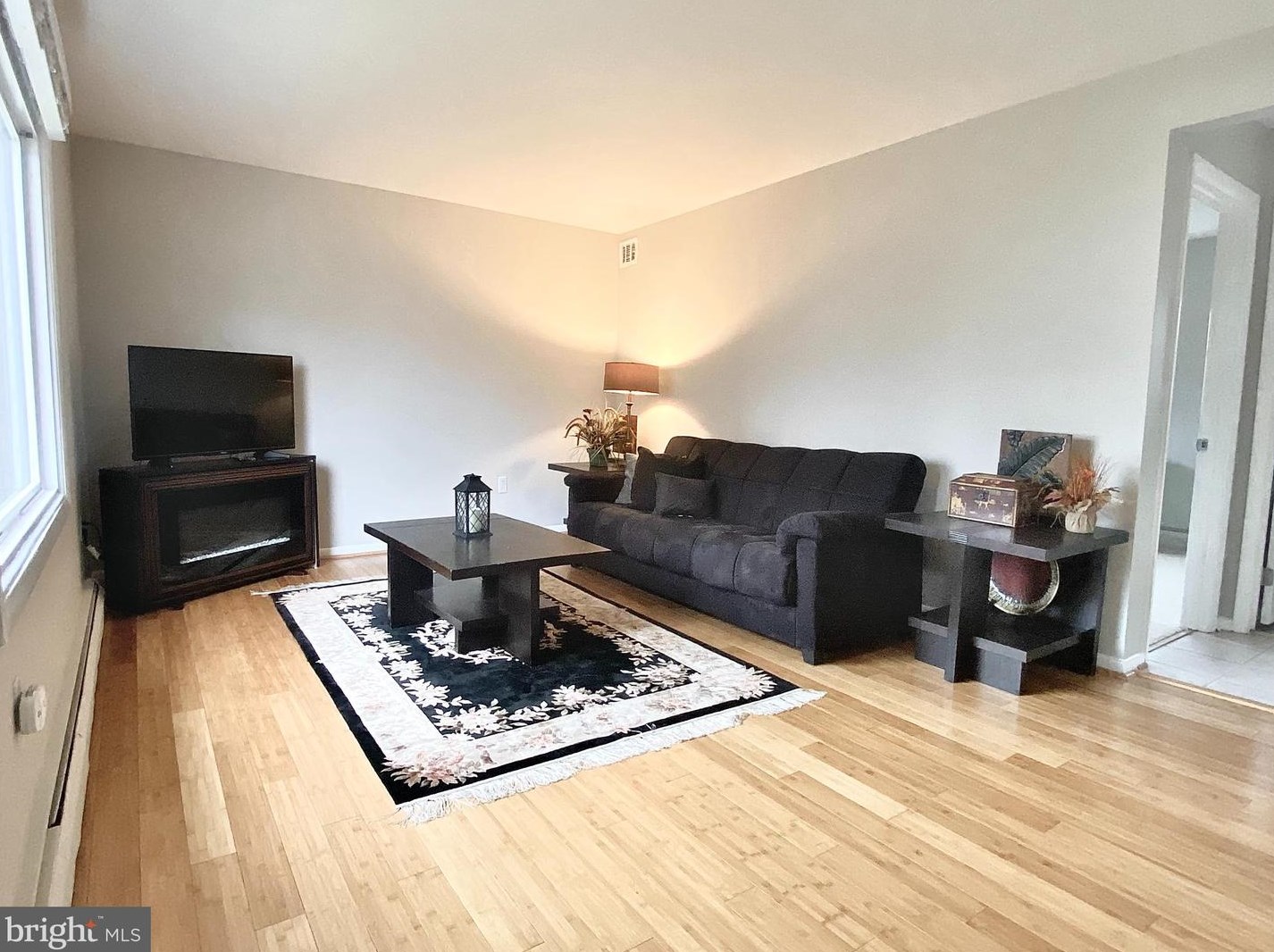 4326 Granby Rd, Woodbridge, VA 22193