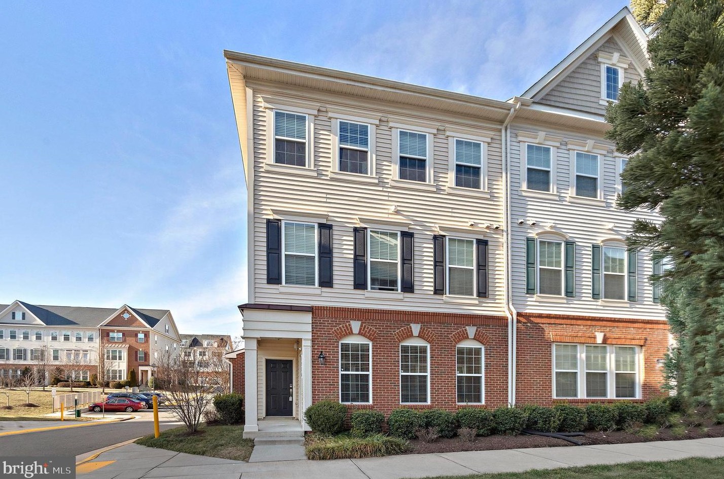 4914 Dane Ridge Cir, Woodbridge, VA 22193-6521