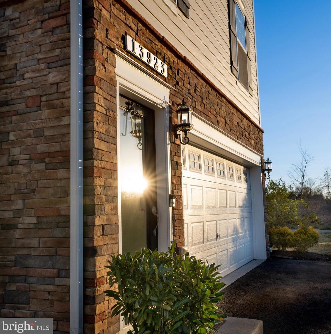 13923 Gary Fisher Trail, Gainesville, VA 20155