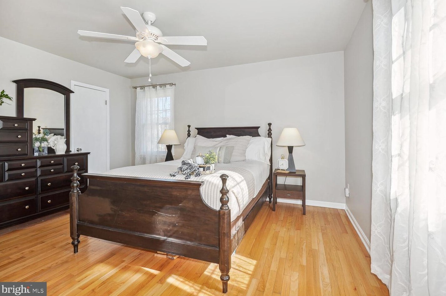 7382 Colton Ln, Manassas VA  20109-2957 exterior