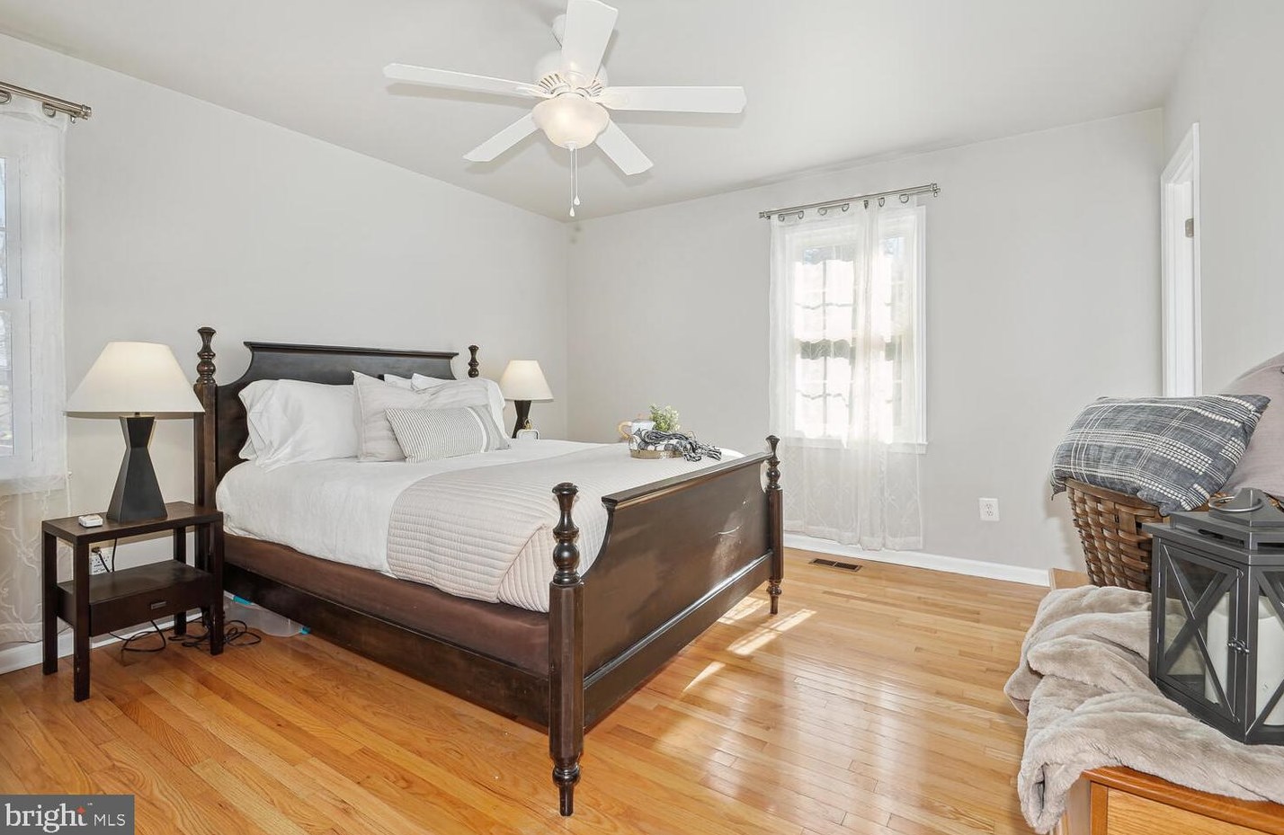 7382 Colton Ln, Manassas VA  20109-2957 exterior